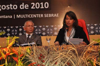 Presidente do TRT-MA, desembargadora Márcia Andrea, faz apresentação do ministro Brito Pereira, do TST