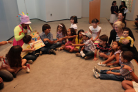Desembargadora Ilka Esdra participa das atividades lúdicas com as crianças