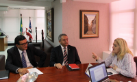 Advogado Orlando Santos, juiz Manoel Veloso e a presidente do TRT discutem a respeito da VT de Barreirinhas
