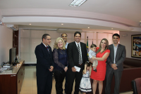 Juiz Guilherme Silva; os desembargadores James Magno e Ilka Esdra; os juízes Gustavo Castro e Fernando Barboza; sua esposa Geisane Pinheiro e filhos