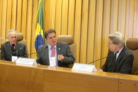 Desembargadores José Pita (TRT15) e Gerson de Oliveira e o ministro Antônio Levenhagen
