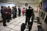 Representantes dos regionais conhecem a sala de monitoramento do Fórum Ruy Barbosa.