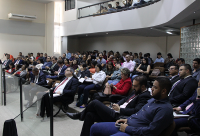 Vista do auditório da sessão do pleno com a participação dos alunos do curso de Direito da UFMA