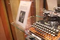 Máquina de datilografia antiga em exposição no Museu. Foto: TJSP
