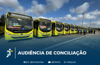 Arte com foto de ônibus parados e enfileirados e a informação na parte de baixo: Audiência de Conciliação