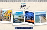 Imagem de fundo bege, com tarja de azuejos azuis no topo. Abaixo dela, centralizado, o texto PARABÉNS, SÃO LUÍS!. Ao centro, fila de fotos polaroides de pontos turísticos de São Luís. Na base, tarja azul escuro com o texto branco 413 ANOS DE HISTÓRIA