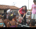 Servidores da VT  foram até o bairro São José para fazer a entrega dos alimentos