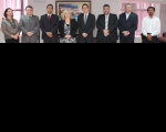 Presidente do TRT, representantes da Vale, magistrados e gestores do tribunal presentes à reunião