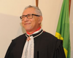 Desembargador Luiz Cosmo da Silva Júnior.