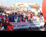 Centenas de estudantes participaram da passeata da Caravana da Liberdade em Codó