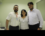 O médico Adriano Alves (TR-MA) apresentou o prontuário eletrônico para os servidores Nilcecleide Mendonça e Caio George (TRT-AM/RR)