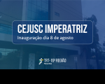 Foto do Fórum de Imperatriz com camada azul transparente sobreposta. Em primeiro plano, texto branco com indicação da inauguração do CEJUSC IMPERATRIZ e logomarca do TRT16.